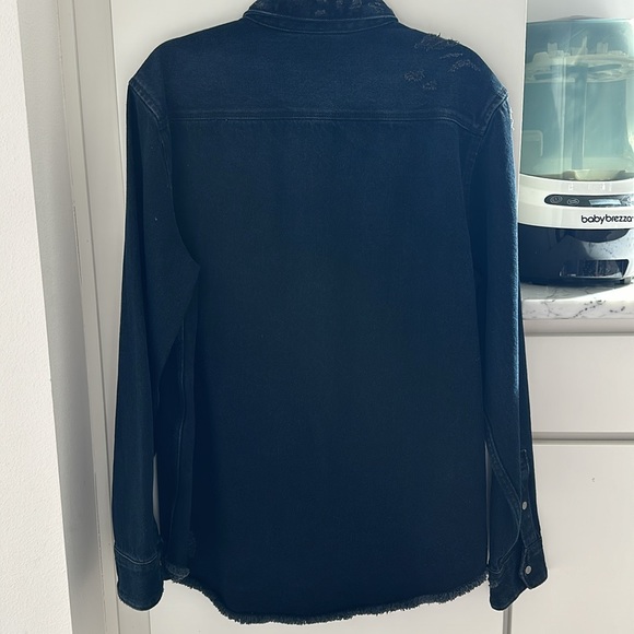MENS ZARA RELAXED FIT NAVY JEAN BUTTON UP DISTRESSED SHIRT SIZE XL - Picture 4 of 5